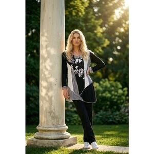 Parsley & Sage Asymmetrical Tunic Top Small Black White Artsy Boho Boutique